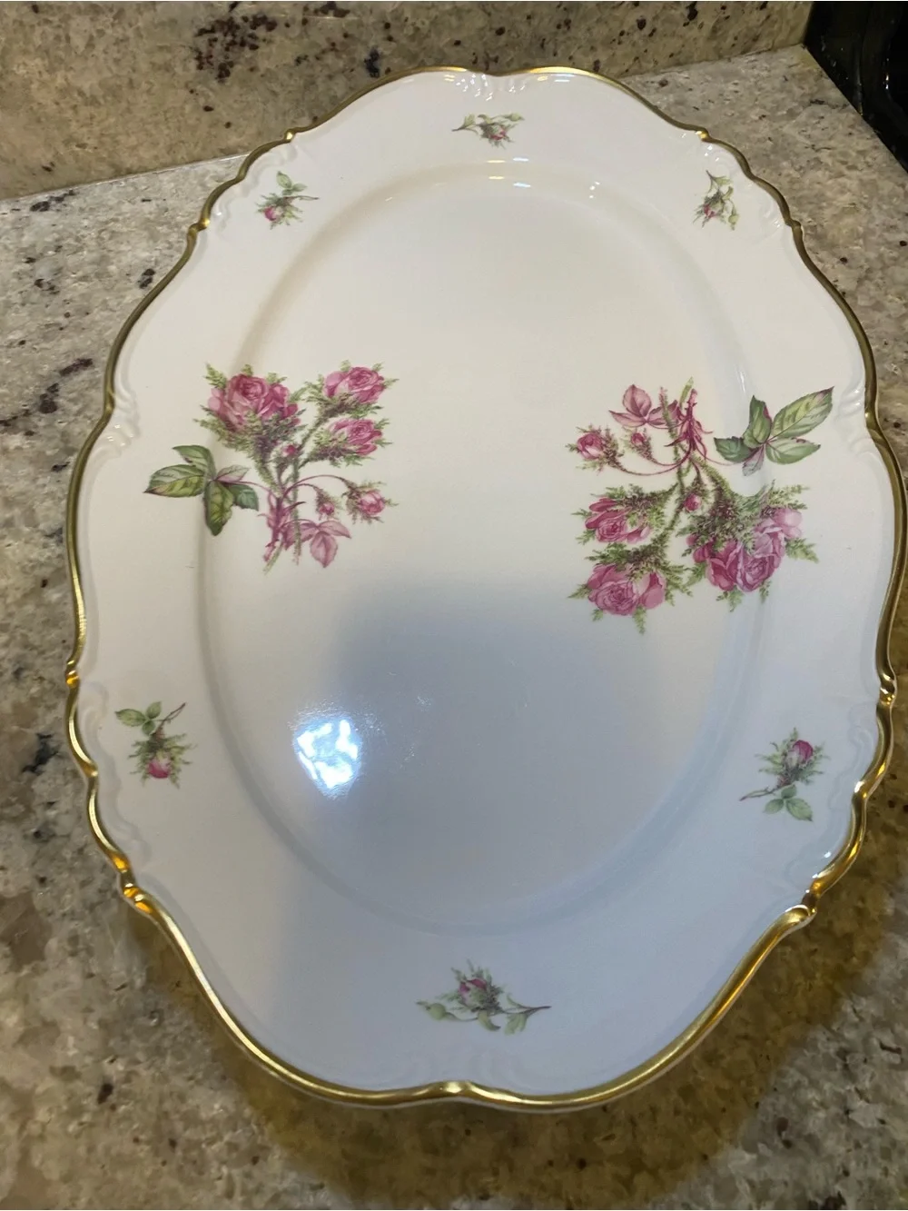 EDELSTEIN MARIA THERESIA MOSS ROSE 13" & 15” OVAL PLATTER Set SCALLOP~GOLD TRIM - Picture 2 of 4